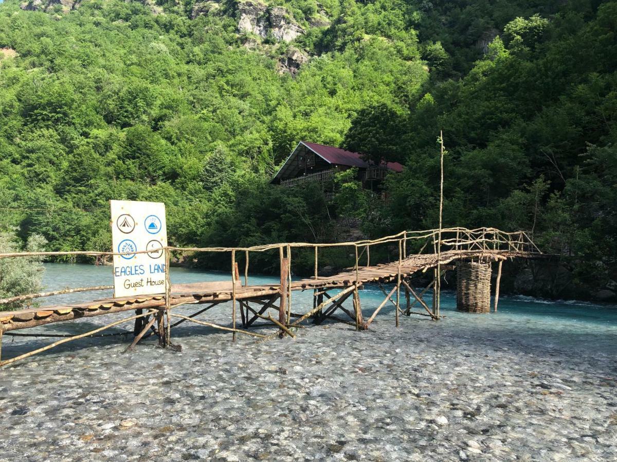 Eagles Land Hotel Koman Exterior photo